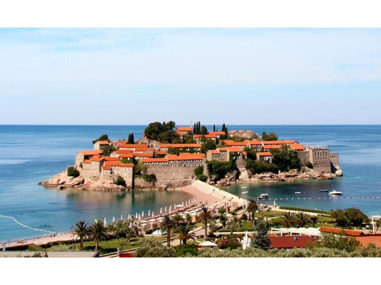 Czarter w Czarnogórze 2025 – co warto wiedzieć?