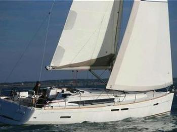 Yacht charter Sun Odyssey 439 (4cab) - France, Brittany, Saint-Malo