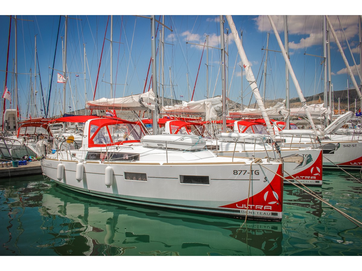 Yacht charter Oceanis 35 - Croatia, Istria, Ratio