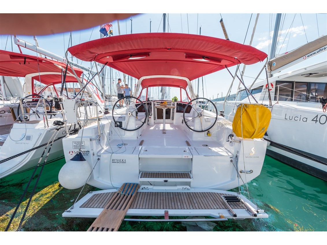 Yacht charter Oceanis 38 - Croatia, Istria, Ratio