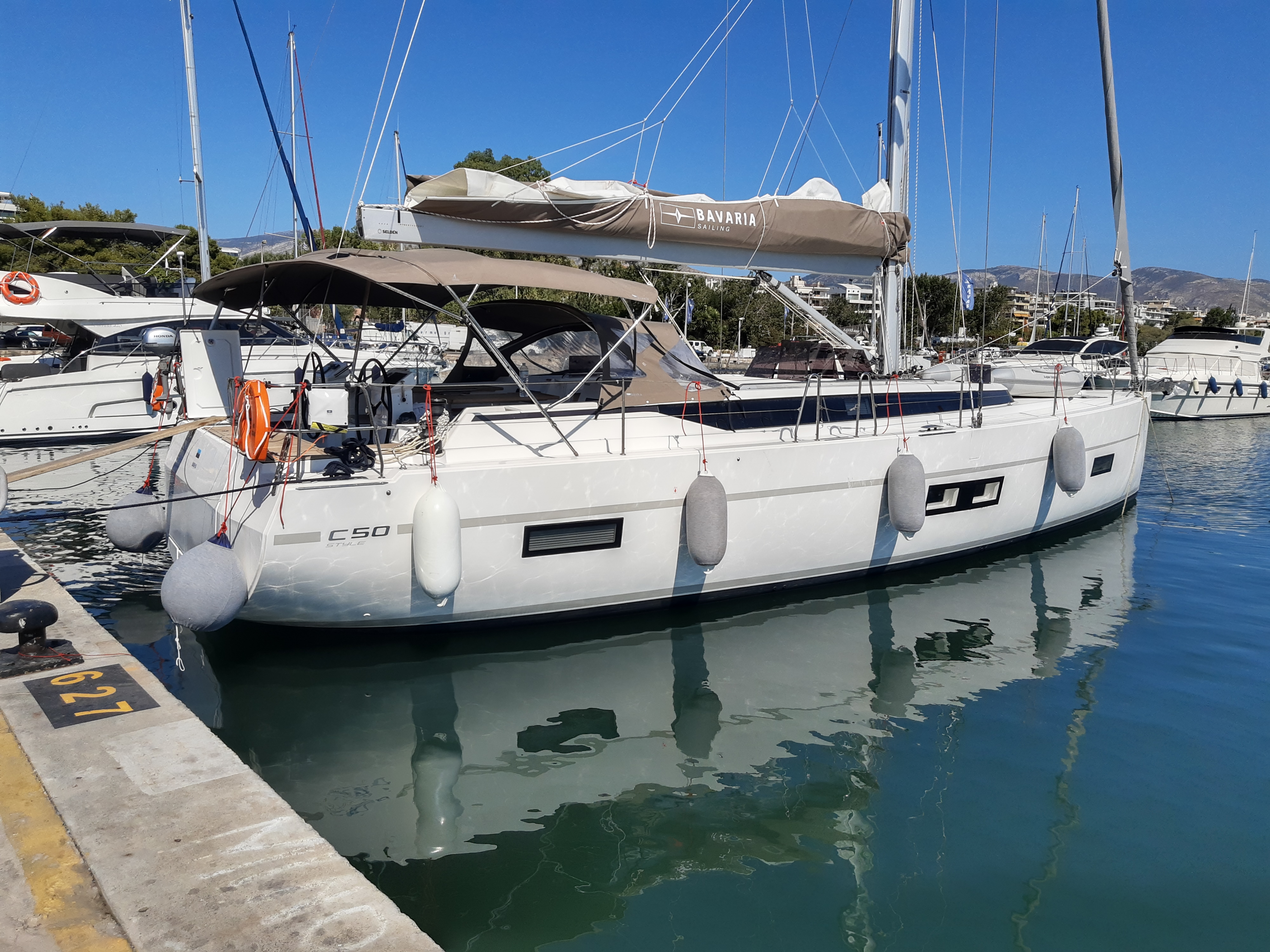 Yacht charter Bavaria C50 - Greece, Ionian Islands, Corfu