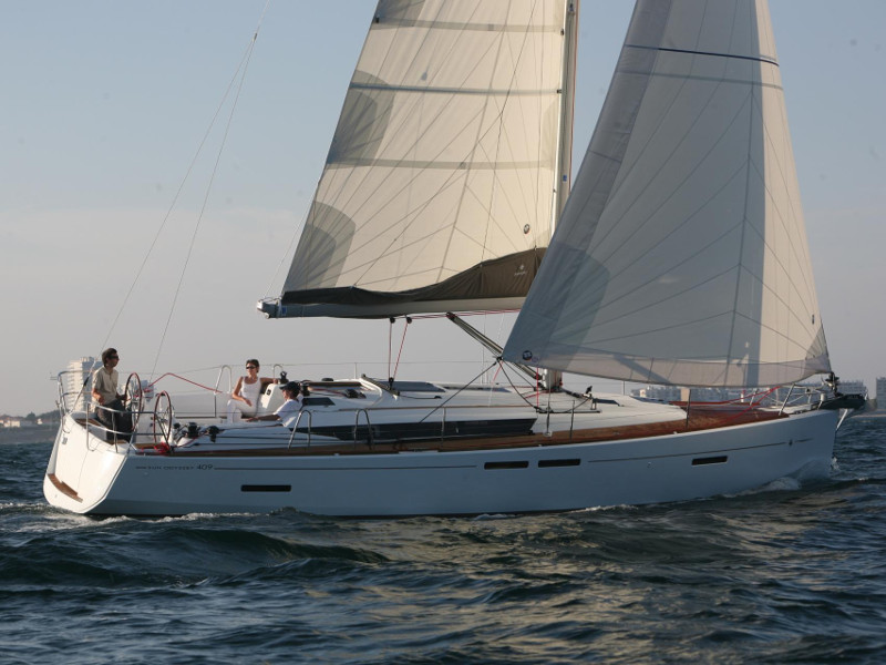Yacht charter Sun Odyssey 409 - Greece, Dodecanese, Appears