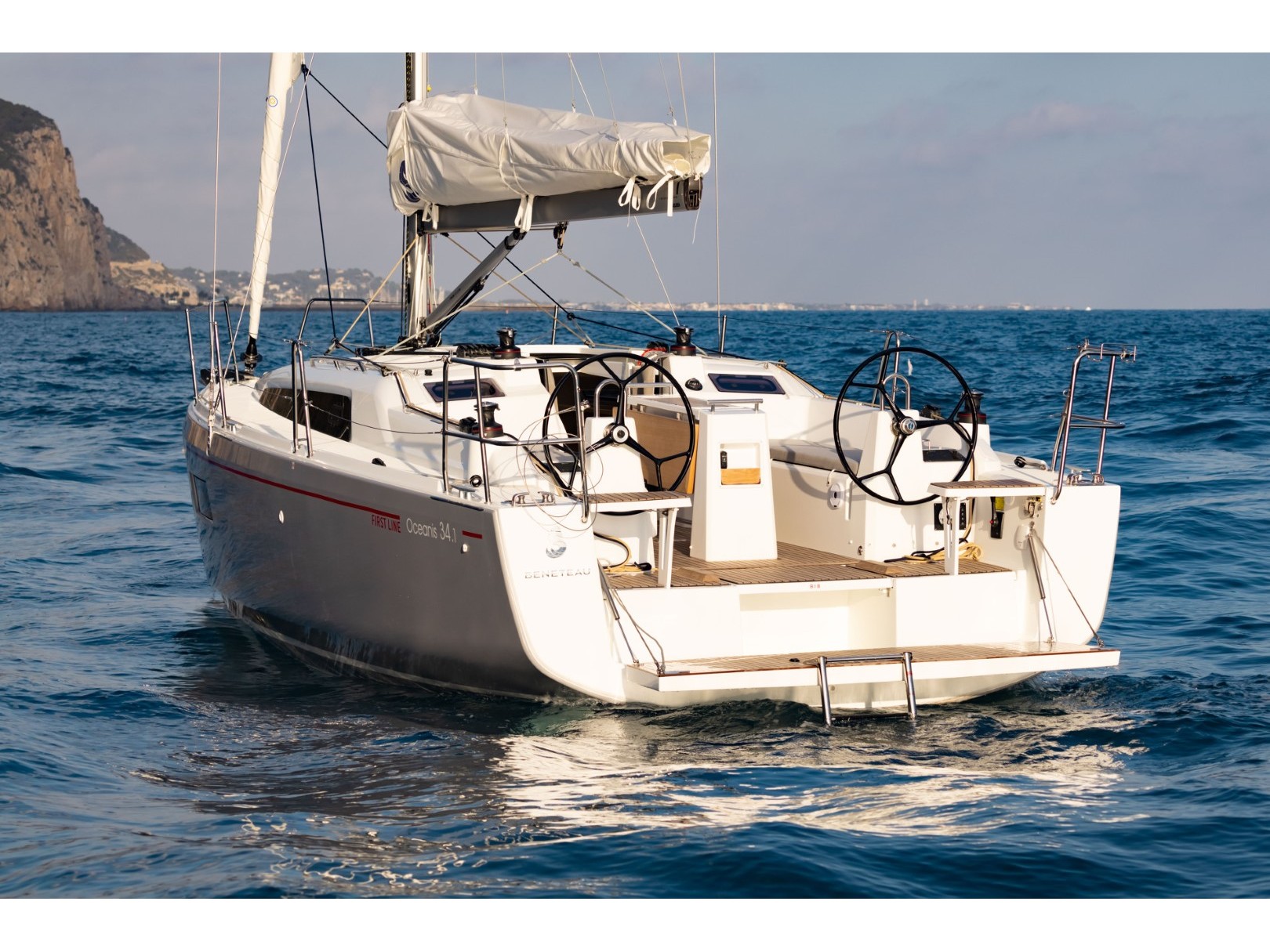 Yachtcharter Oceanis 34.1 - Kroatien, Mitteldalmatien, Teilt