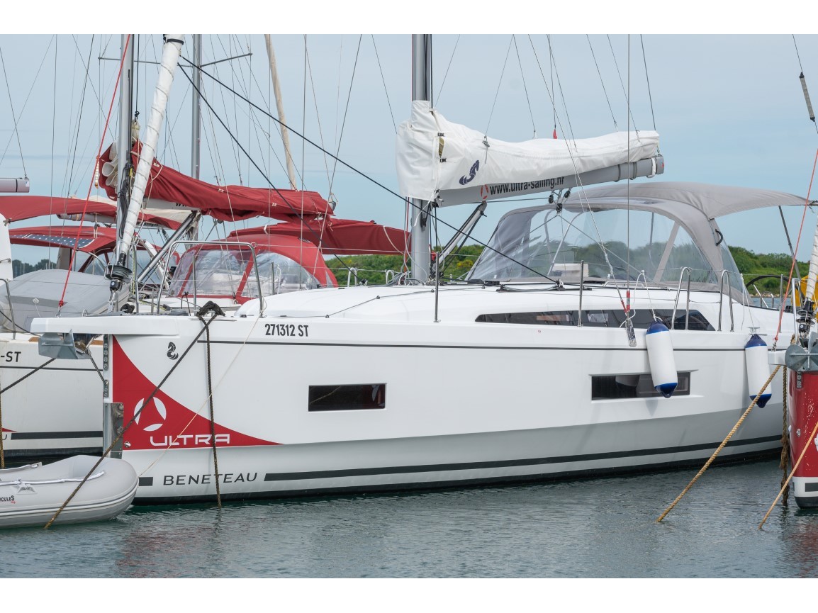 Yachtcharter Oceanis 40.1 - Kroatien, Mitteldalmatien, Teilt