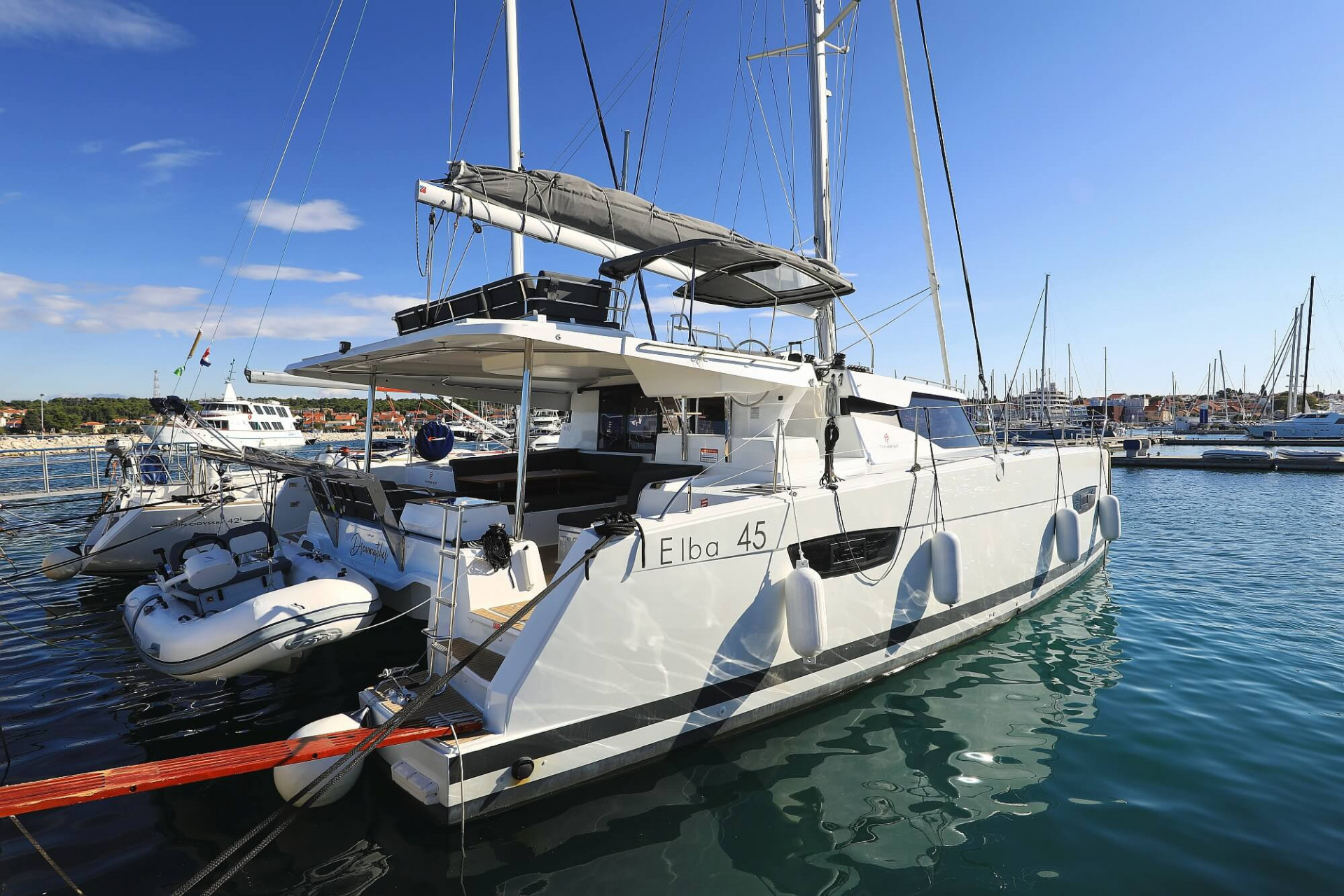 Yacht charter Elba 45 - Croatia, Central Dalmatia, Trogir