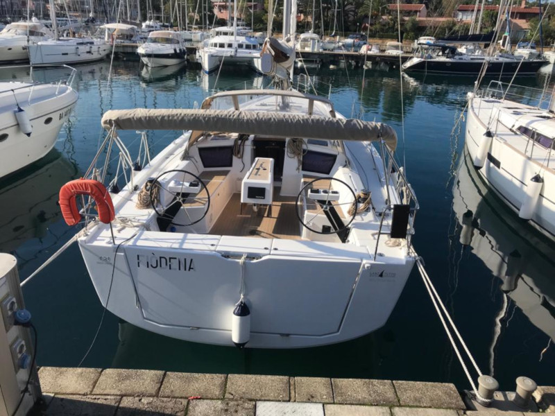 Yachtcharter Dufour 430 - Italien, Sizilien, Portorosa