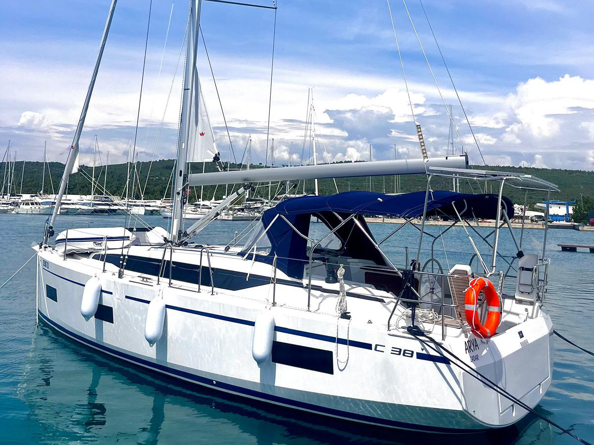 Yachtcharter Bavaria C38 - Kroatien, Norddalmatien, Sukosan