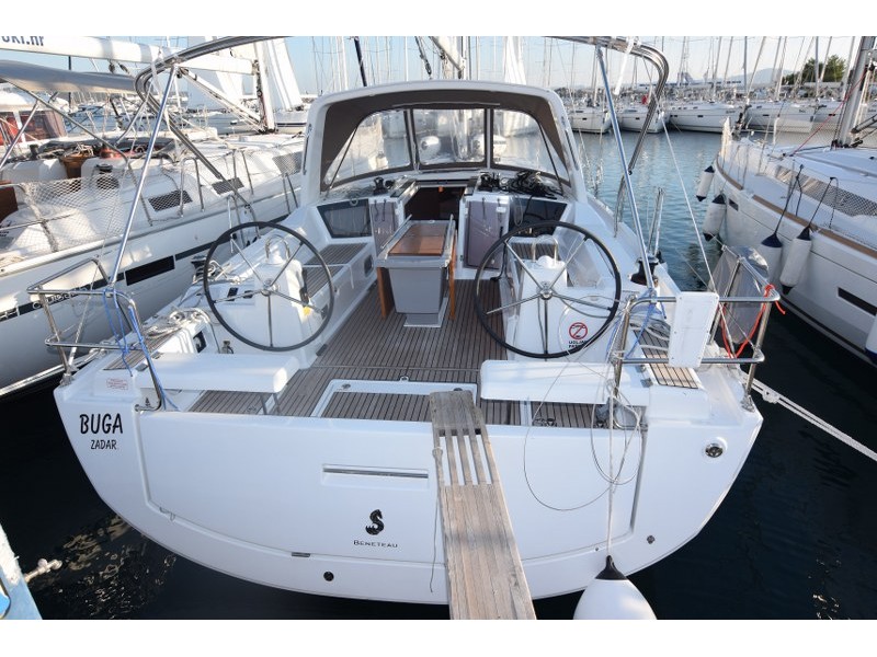 Yacht charter Oceanis 41.1 - Croatia, Northern Dalmatia, Sukosan