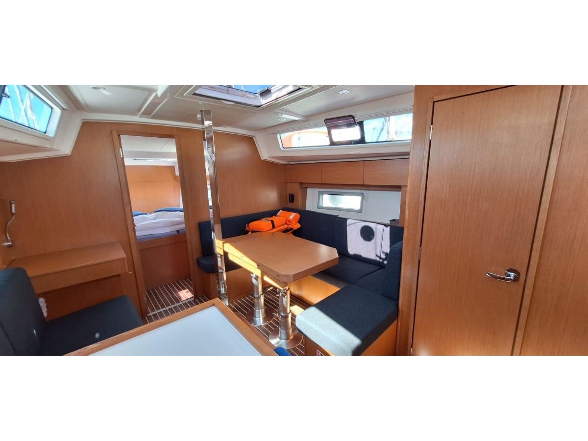 Yachtcharter Bavaria C38 - Kroatien, Mitteldalmatien, Trogir